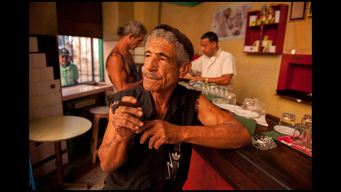 <strong>CNN: When was the first time you traveled to Cuba? </strong><br /><br />Peter Turnley: My first trip to Cuba was in April of 1989 when I accompanied Soviet Premier Mikhail Gorbatchev who was on a state visit to see Fidel Castro.  Ever since this first trip 27 years ago, I have returned regularly, and I have made more than 20 trips to Havana in these past 4 years. My essential impressions of Cuba have stayed much the same over these past three decades. Each time I have visited Cuba, I have witnessed Cubans, both as individuals, and as a community, that demonstrate tremendous grace, dignity, vibrance, joy, sensuality, strength, and forward movement in their daily lives. <br /><br /><em>Centro Havana, 2012</em>