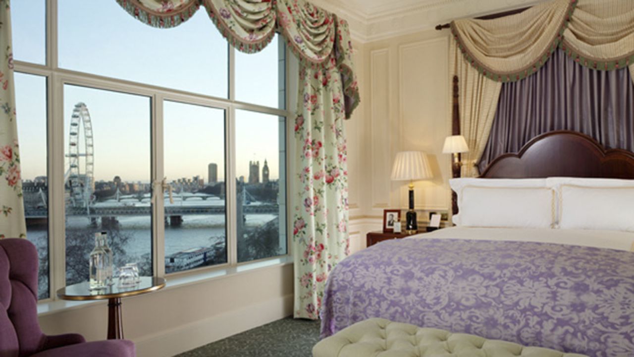 For those who can afford it, the Savoy represents the height of London elegance. 