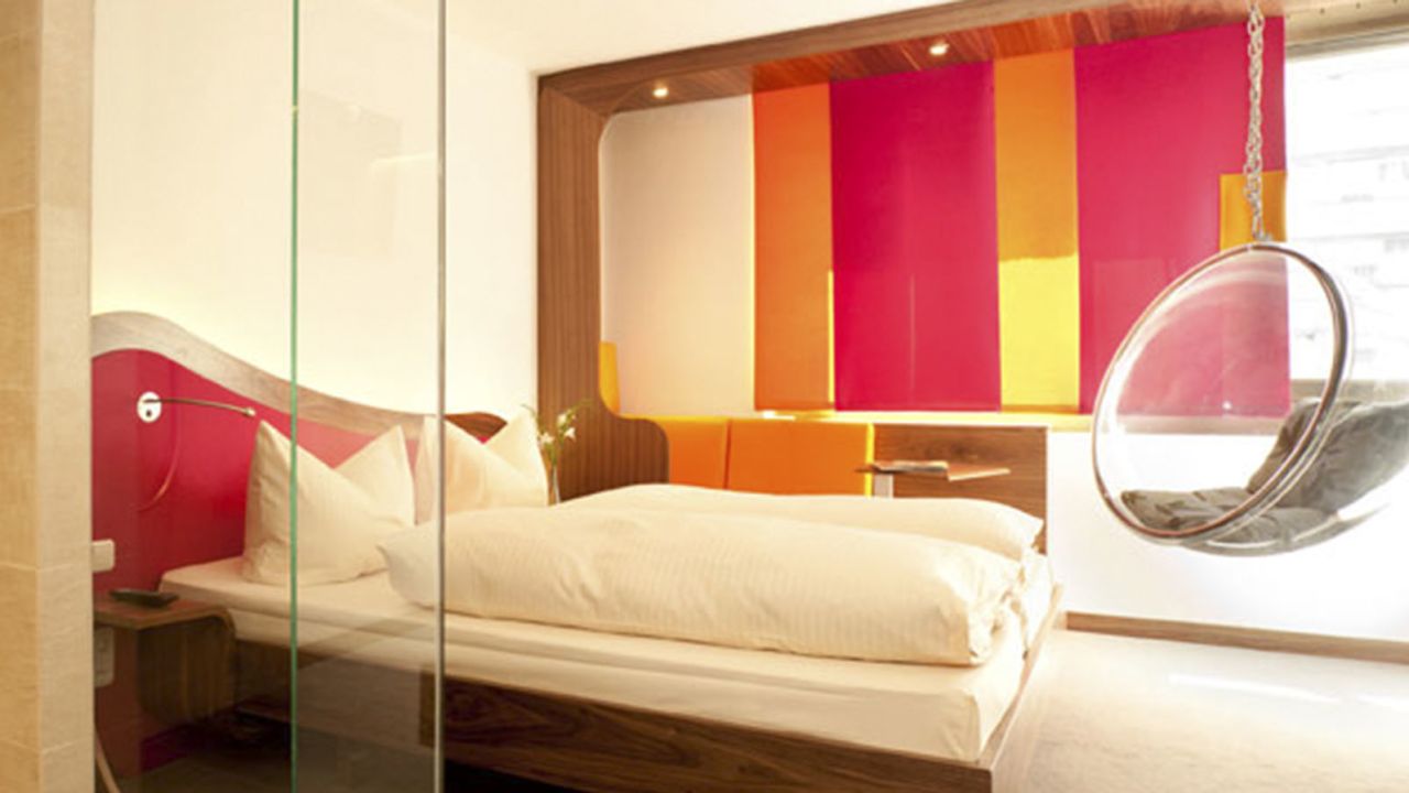 Mod style at Cocoon's Stachus location.
