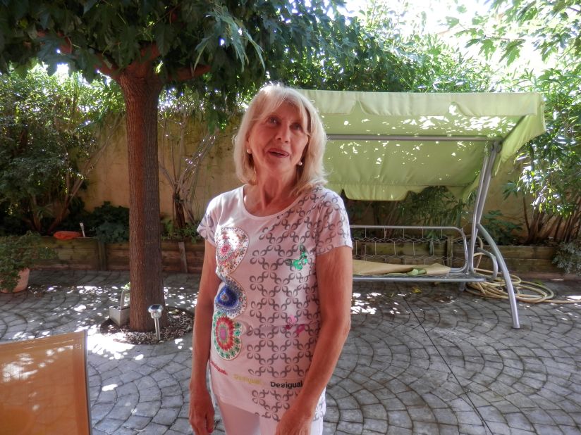 Bernadette has looked after her husband for the past 39 years. "It's difficult because it's true that I am no longer young," she says. "He'll die without being looked after. If I don't do it, who will?" 