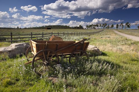 The ranch located in the Rocky Mountains covers a total of 1,400 acres. 