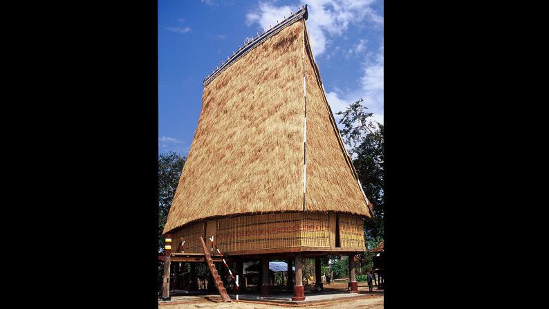 Both the Bahnar and Giarai build "rong" -- towering communal houses that sit at the heart of every village. They're used as community centers. 