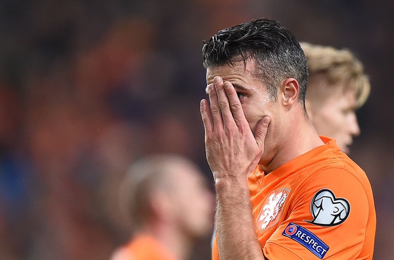 Its team was beaten 3-2 at home by the Czech Republic with Robin van Persie scoring at both ends of the field. The forward netted an own-goal to leave his side trailing 3-0 with 24 minutes remaining. He did atone for his error, scoring in the right net but it wasn't enough as the Dutch fell short.