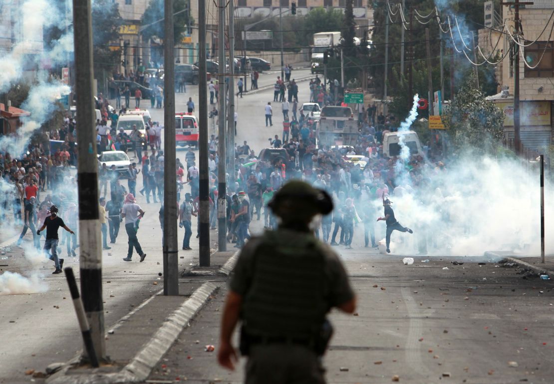 A spate of clashes broke out in 2015 between Israeli security forces and Palestinian protesters.