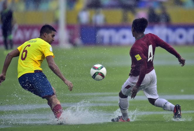 Ecuador and Bolivia met in a 2018 World Cup qualifier at the Estadio Olimpico Atahualpa on Tuesday and had to contend with torrential downpour and a number of menacing puddles.
