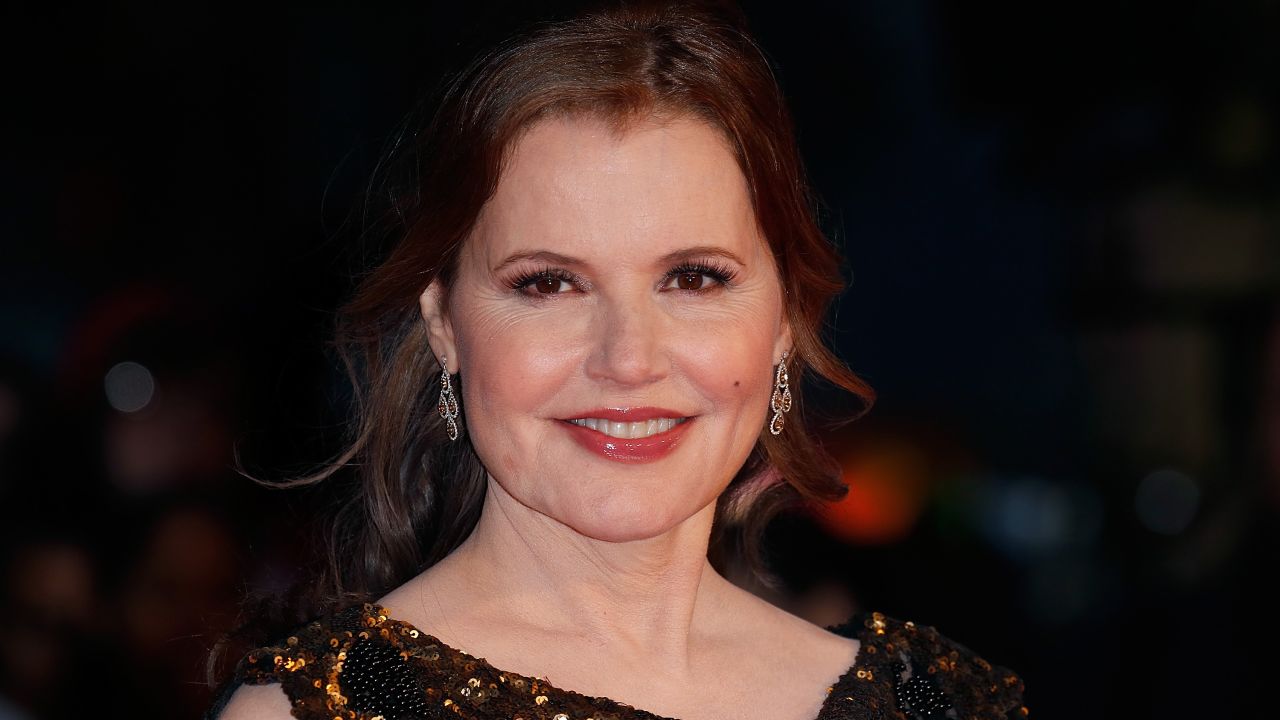 Actress and women's rights activist Geena Davis was a contender for a spot on the women's archery team for the 2000 Summer Olympics.