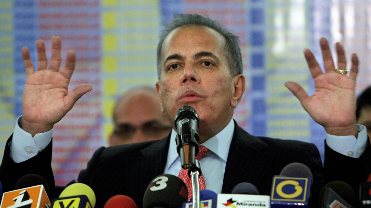 (FILE) Picture taken on March 25, 2009 of Venezuela's top oposition leader Manuel Rosales during a press conference organized by opposition governors and mayors to claim their pacific resistance against President Hugo Chavez, in Caracas. Rosales, who is accused of embezzlement in Venezuela, fled to Peru last Sunday seeking asylum, a Peruvian newspaper informed on April 21, 2009, in Lima. AFP PHOTO/THOMAS COEX (Photo credit should read THOMAS COEX/AFP/Getty Images)