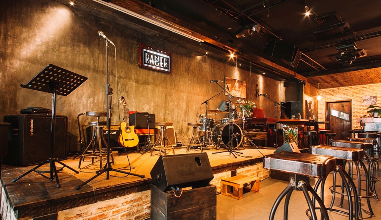 It's true: There actually are great music venues in HCMC these days.