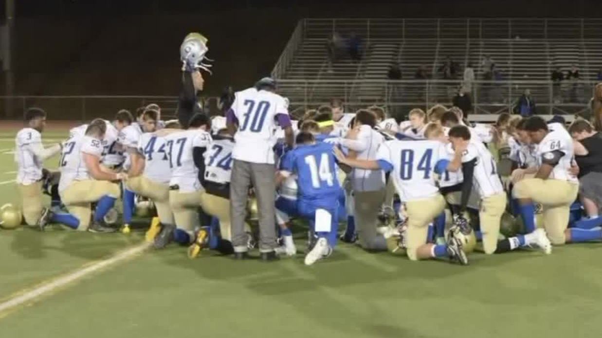 Supreme Court conservatives appear sympathetic to former high school coach who led prayers after games | CNN Politics Supreme Court conservatives appear sympathetic to former high school coach who led prayers after games | CNN Politics