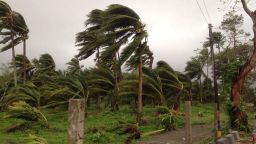 Super Typhoon Koppu makes landfall over northern Philippines