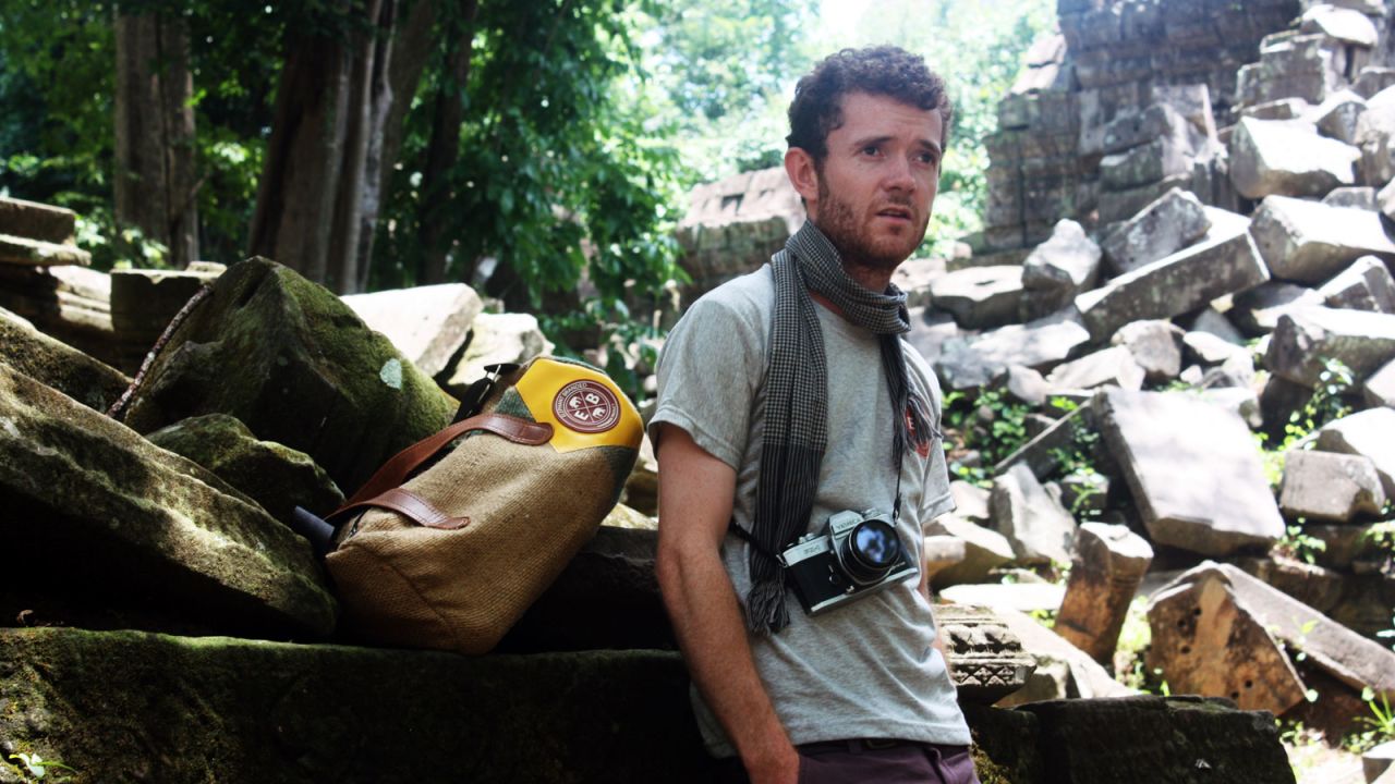 After studying architecture, James Munro Boon's travels took him on a different career path, creating a brand of ethical bags that helps provide school kits for kids in developing countries.