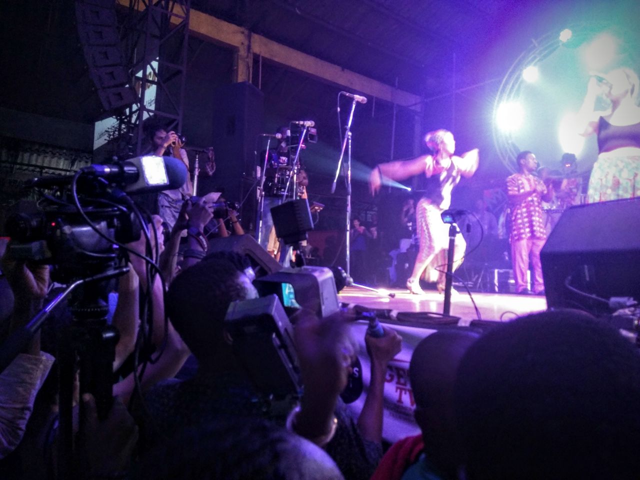 Media crowd to get the best shot.