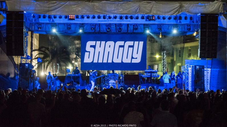 Internationally-renowned reggae fusion artist Shaggy performed at the America's Cup Jam, a concert held to celebrate the event.