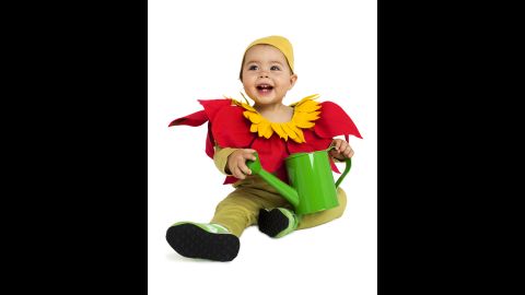 <a href="http://www.realsimple.com/holidays-entertaining/holidays/halloween/last-minute-halloween-costume-ideas" target="_blank" target="_blank">Real Simple</a> came up with last-minute costume ideas for kids, like this easy flower getup. <a href="http://www.cnn.com/2013/10/31/living/real-simple-halloween-costumes/index.html">Read more ideas here</a>.