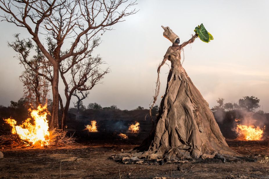 Photographer Fabrice Monteiro has teamed up with costume designer Doulsy to create a photo series with a strong message. Capturing haunting pictures of the world's diminishing environmental state, the series, titled "The Prophecy," highlights global concerns from ocean waste to careless consumer culture. 