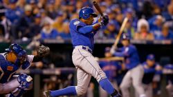 KANSAS CITY, MO - OCTOBER 27:  Curtis Granderson #3 of the New York Mets hits a solo home run in the fifth inning against the Kansas City Royals during Game One of the 2015 World Series at Kauffman Stadium on October 27, 2015 in Kansas City, Missouri.  (Photo by Jamie Squire/Getty Images)