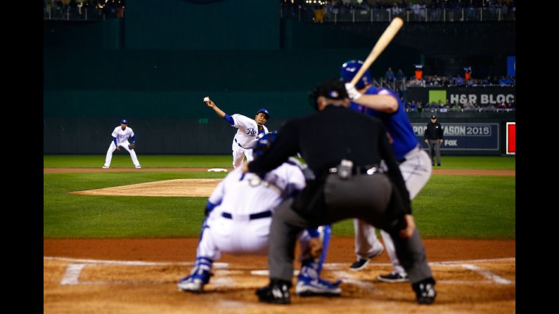 Kansas City's Edinson Volquez throws a pitch.