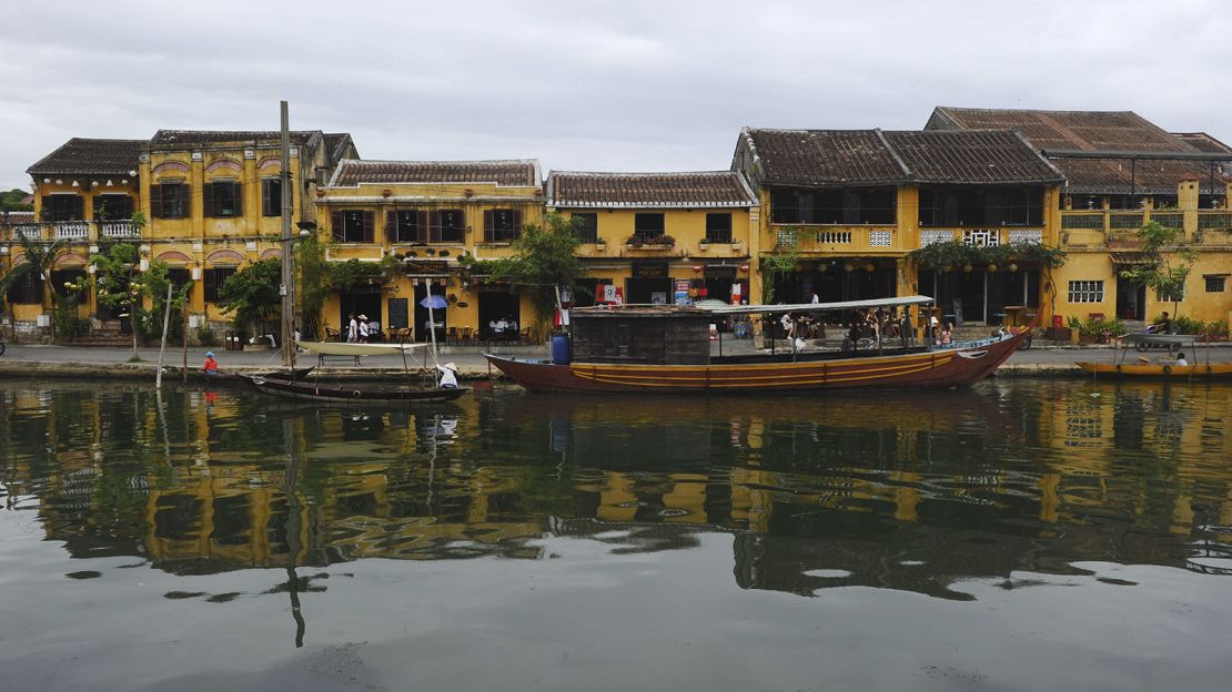 insiderguide-vietnam-hoian