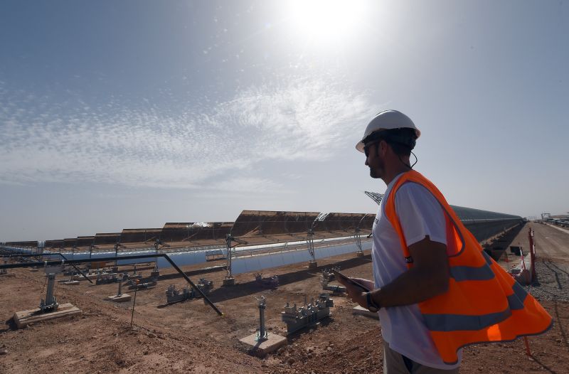 The world's largest concentrating solar power plant | CNN