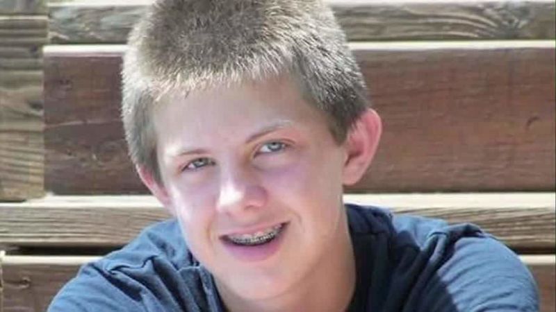 Parents: Not suprised officer who killed son was not charged