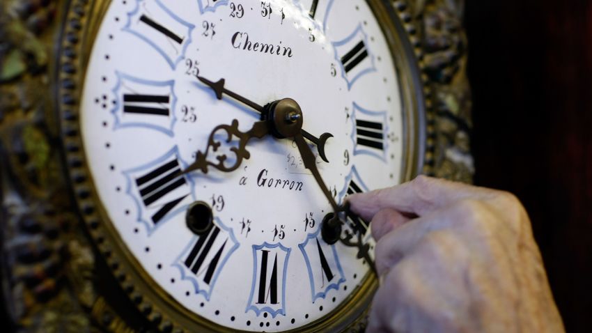 PLANTATION, FL- NOVEMBER 02:  Howie Brown adjusts the time on a clock back one hour for the end of day light savings time at Brown's Old Time Clock Shop November 2, 2007 in Plantation, Florida. The end of daylight-saving time goes into effect this weekend and everyone is reminded to set their clock back one hour beginning at 2 am Sunday.  (Photo by Joe Raedle/Getty Images)