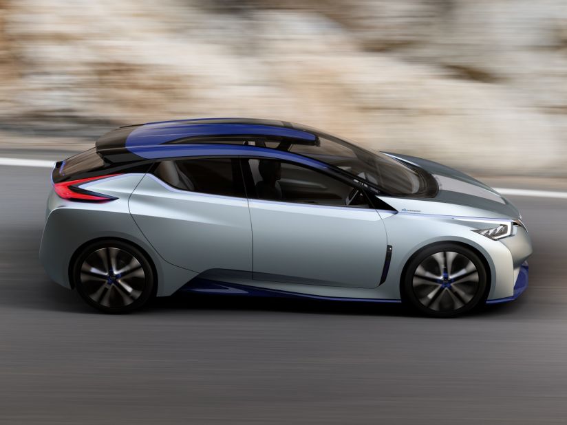 Nissan claims the IDS weighs less than most electric cars, helping to extend its range on a single charge.