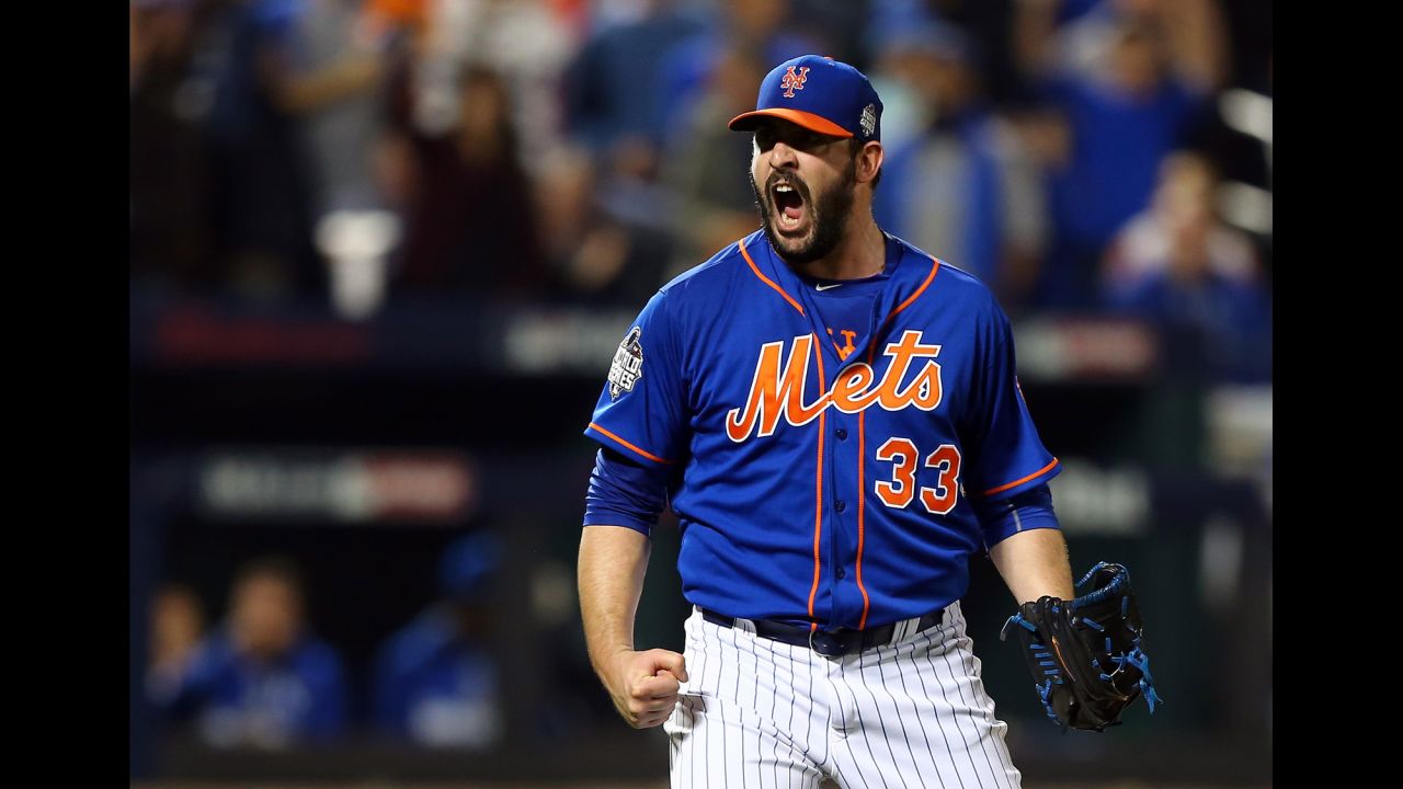 Matt Harvey of the Mets reacts to striking out the side in the fourth inning.