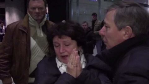 russia egypt plane crash bodies robertson lklv_00011709.jpg