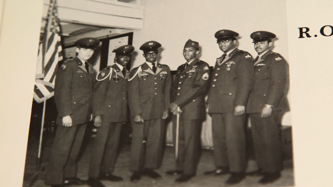 Ben Carson is pictured third from the left.