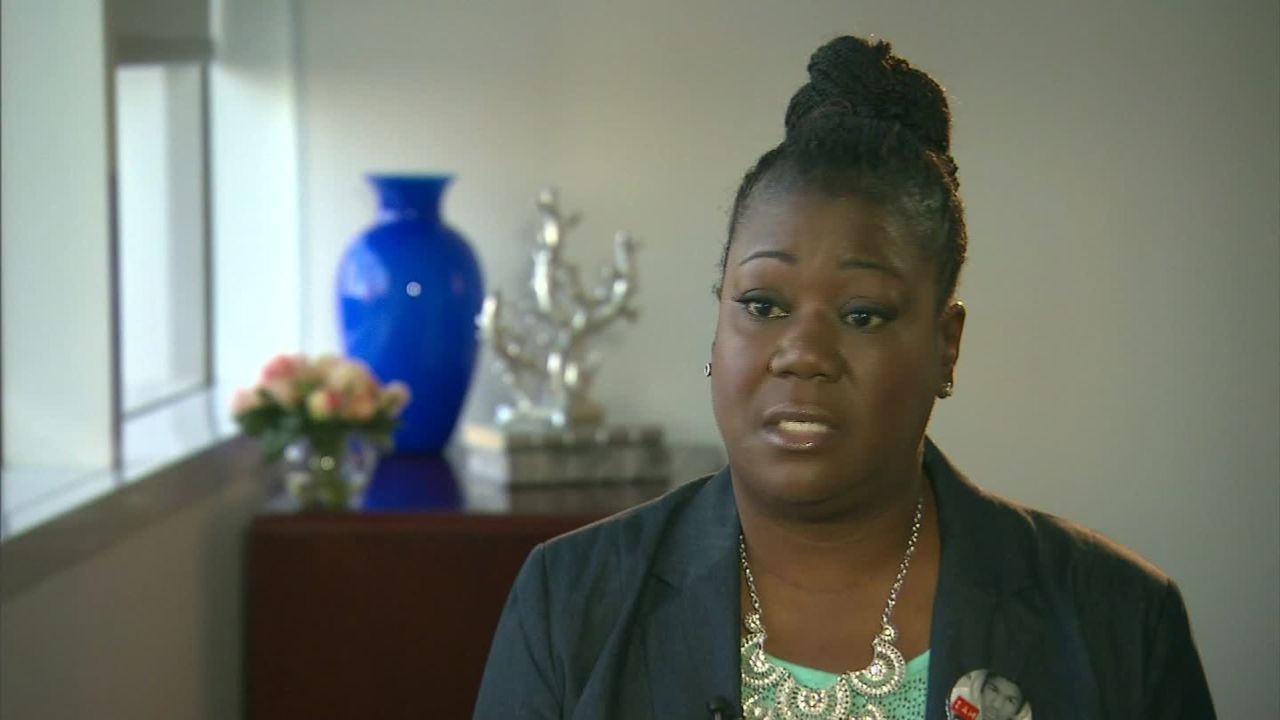 sybrina fulton trayvon martin mother intv hillary clinton sot_00000000.jpg