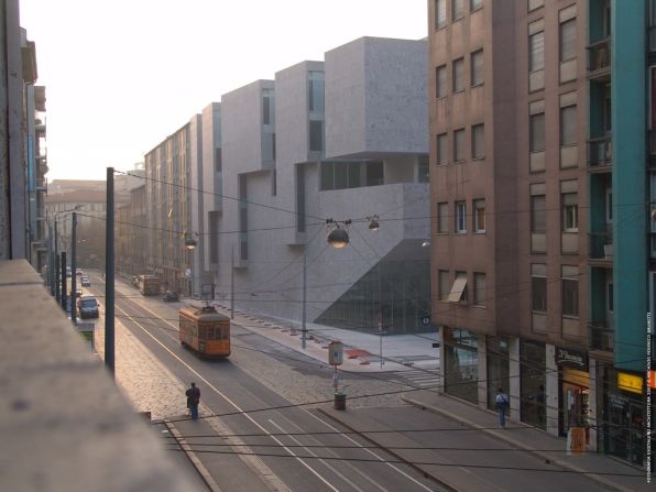 The first ever World Architecture Festival was held in 2008. The winners of the first ever 'Building of the Year' award was Grafton Architects, an Irish practice, who received the top prize for their Universita Luigi Bocconi in Milan. 