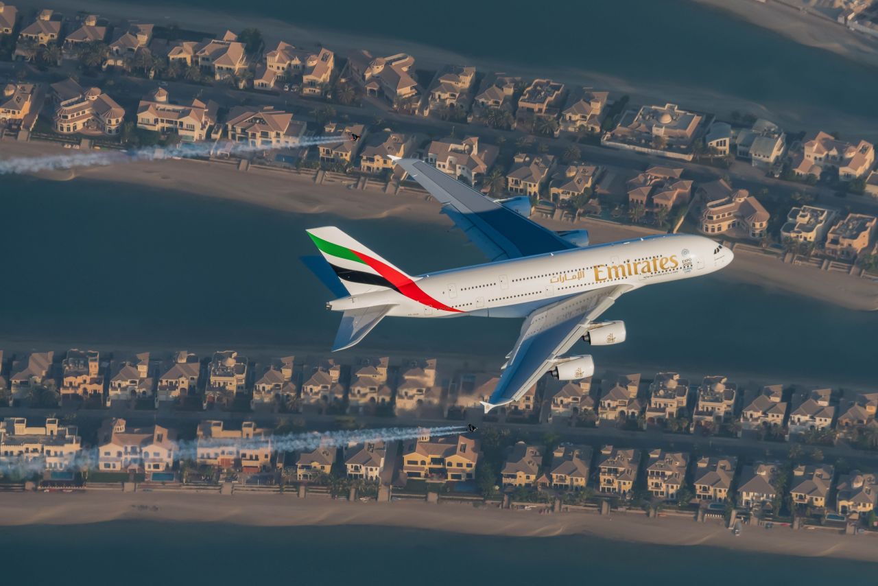 "Jetmen" Yves Rossy and Vince Reffet took to Dubai's skies once again for the stunt, this time accompanied by an Emirates A380 jetliner.