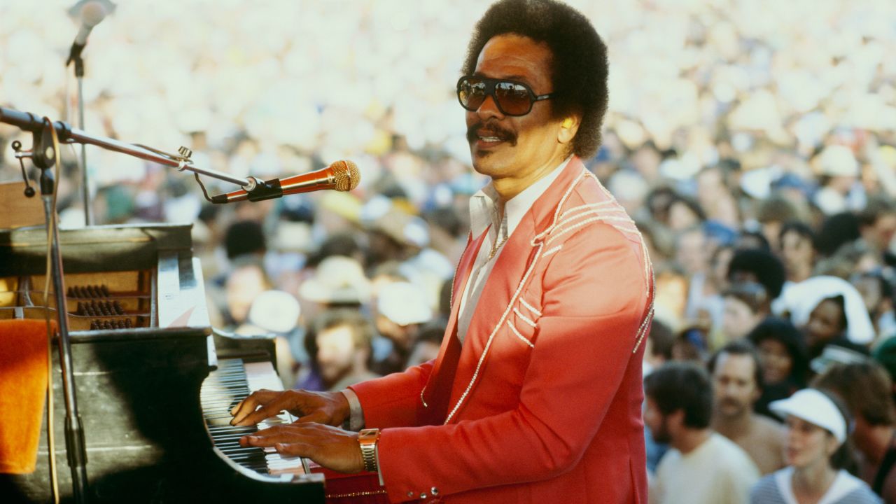 New Orleans R&B legend<a href="http://www.cnn.com/2015/11/10/entertainment/allen-toussaint-obit-feat/index.html" target="_blank"> Allen Toussaint</a> died November 9 at the age of 77, his son said. Artists in nearly every major genre recorded Toussaint's songs or collaborated with him, including the Rolling Stones, the Yardbirds, Herb Alpert, Glen Campbell, Robert Palmer and Elvis Costello.