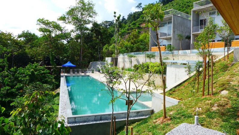 <strong>Belum Rainforest Resort: </strong>The <a href="index.php?page=&url=https%3A%2F%2Fwww.belumrainforestresort.com%2F" target="_blank" target="_blank">Belum Rainforest Resort</a> is located on Banding Island, overlooking Lake Temengor in Malaysia's Belum-Temengor forest complex.