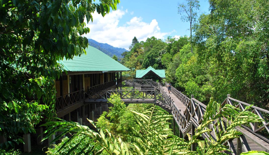 The only villa is located inside the restricted Maliau Basin Conservation Area, this luxury property has three rooms including a master bedroom that includes a jacuzzi with a rainforest view.