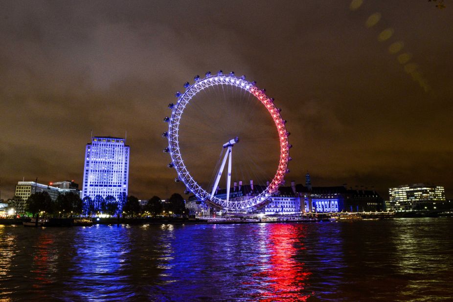 The London Eye reflects onto the River Thames on November 14.