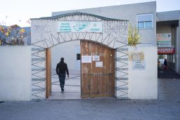 Entrance to the mosque in Courcouronnes.