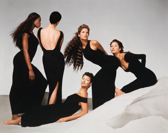 Showcasing some of the most famous fashion faces of the '90s, this Versace advertisement by Richard Avedon featured the likes of Naomi Campbell, Kristen McMenamy, Linda Evangelista, Stephanie Seymour, and Christy Turlington. The image is <a href="index.php?page=&url=http%3A%2F%2Fwww.vogue.co.uk%2Fsuzy-menkes%2F2014%2F11%2Fsuzy-menkes-avedon-gagosian-versace" target="_blank" target="_blank">said</a> to have captured the epitome of the "power-woman era" which celebrated "feminist energy" and androgyny. 