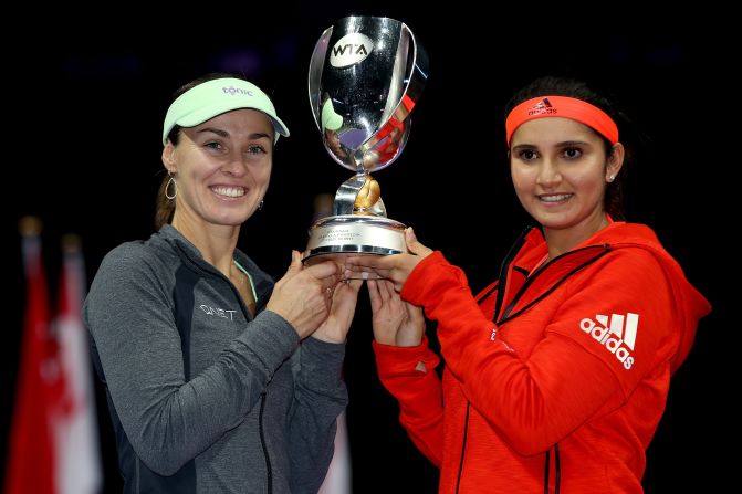 Mirza and Hingis have their sights set on winning yet more trophies, and Bhupathi thinks they can get there. 