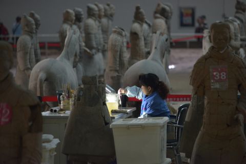 Excavation and restoration of terra-cotta figures is ongoing. In coming years, hundreds of warriors are expected to be restored from pottery pieces dug from the museum's three main pits. 