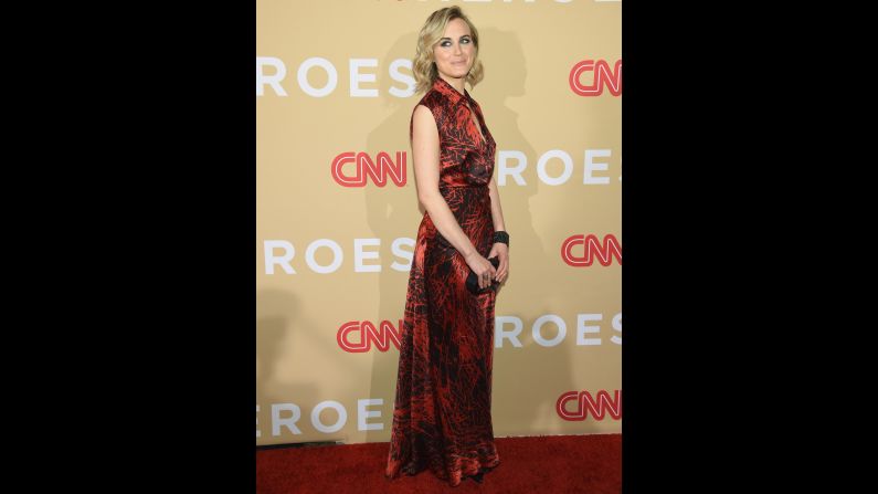 "Orange is the New Black" star Taylor Schilling was among the presenters. Supporters of the Top 10 CNN Heroes may make <a href="index.php?page=&url=http%3A%2F%2Fwww.cnn.com%2Fspecials%2Fcnn-heroes-donations-2015">direct charitable donations</a> to their designated nonprofits by using Amazon Payments through December 31. 