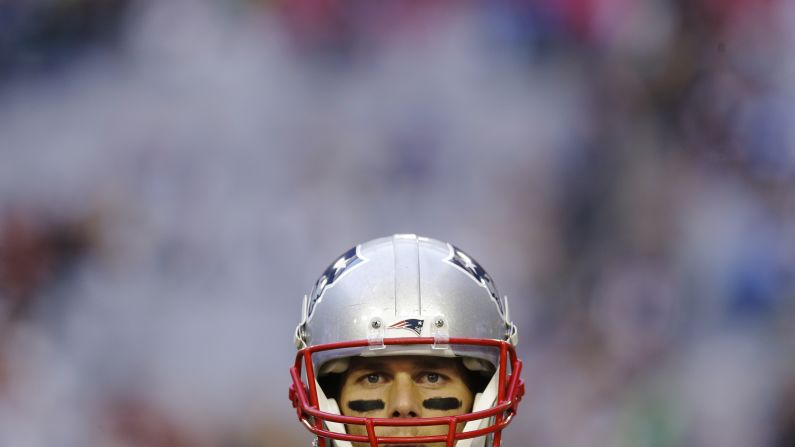 New England Patriots quarterback Tom Brady warms up before <a href="index.php?page=&url=http%3A%2F%2Fwww.cnn.com%2F2015%2F02%2F01%2Fus%2Fgallery%2Fsuper-bowl-xlix%2Findex.html" target="_blank">Super Bowl XLIX</a> on Sunday, February 1. Brady threw four touchdown passes in the game and was named the game's <a href="index.php?page=&url=http%3A%2F%2Fwww.cnn.com%2F2015%2F01%2F25%2Fus%2Fgallery%2Fsuper-bowl-mvps%2Findex.html" target="_blank">Most Valuable Player</a> as the Patriots defeated the Seattle Seahawks 28-24 in Glendale, Arizona. With the victory, Brady joined Joe Montana and Terry Bradshaw as <a href="index.php?page=&url=http%3A%2F%2Fwww.cnn.com%2F2015%2F01%2F25%2Fus%2Fgallery%2Fsuper-bowl-superlatives%2Findex.html" target="_blank">the only NFL quarterbacks to win four Super Bowls.</a>