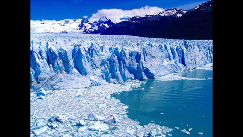 There's nothing like beautiful vistas and cool, crisp air to inspire a moment of clarity. And that's exactly what <a href="https://www.instagram.com/chrissycat06/" target="_blank" target="_blank">Christine Jones</a> experienced at the Perito Moreno Glacier in Argentina:<br /><br />"This photo (along with many others I took that day!) is very special to me as not only does it symbolize all the amazing memories I made in South America, but it's also shaping my future too by continually inspiring me to chase my dreams to become a glaciologist."