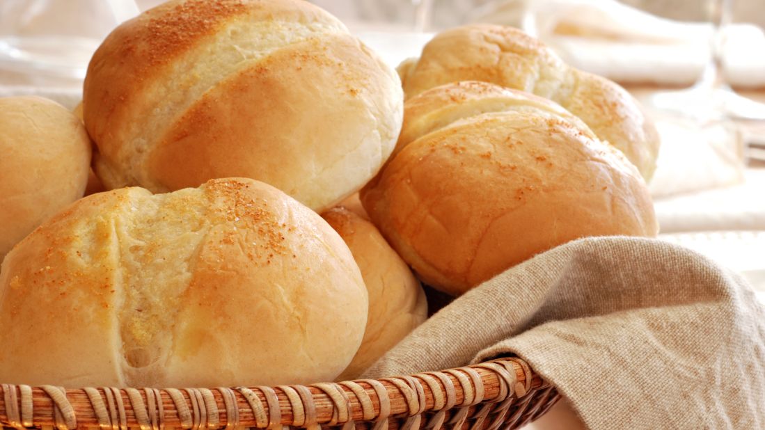 A dinner roll typically has about 90 calories. It might not feel like exercise, but 30 minutes of cooking can make those calories melt away.