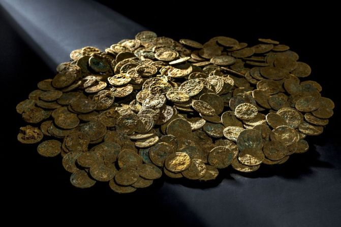 In January 2016, over 4,000 Roman coins were <a href="index.php?page=&url=http%3A%2F%2Fedition.cnn.com%2F2015%2F11%2F20%2Fluxury%2Froman-coins-switzerland-farmer%2F">discovered</a> by a fruit and vegetable farmer on a molehill in his cherry orchard in Switzerland. 