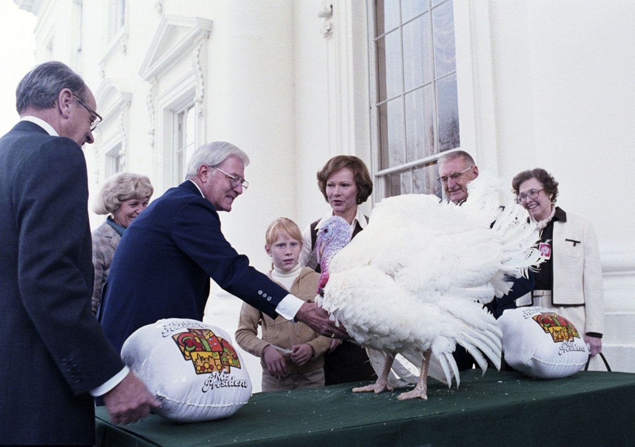 First lady Rosalynn Carter and her daughter, Amy, pardoned the National Thanksgiving Turkey in 1978. 