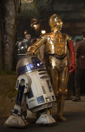 Poor old Threepio looks like a third-hand car with a door of a different color. Sloppy repair work or outlandish style choice? Whatever the case, J.J. Abrams has <a href="index.php?page=&url=http%3A%2F%2Fwww.wired.com%2F2015%2F11%2Fstar-wars-force-awakens-jj-abrams-interview%2F" target="_blank" target="_blank">confirmed</a> that the red arm comes from the desire to "mark time," using a familiar character to signal the 30-year lapse since the end of "Return of the Jedi." We hear that the full story of C-3PO's limb replacement will be told in a <a href="index.php?page=&url=http%3A%2F%2Fwww.starwars.com%2Fnews%2Fstar-wars-special-c-3po-1" target="_blank" target="_blank">comic book</a>.<br />