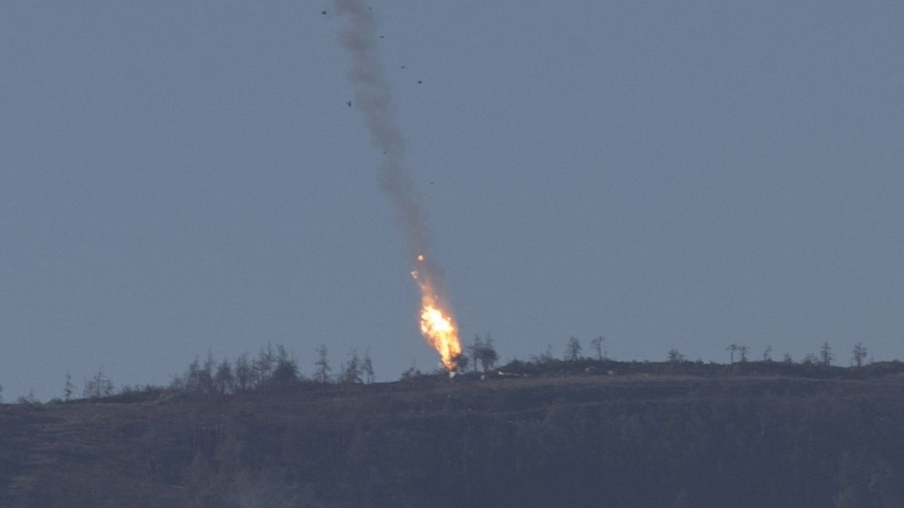 Russian warplane goes down in Syria's northwestern town of Bayirbucak, near the Turkish border, on November 24, 2015.