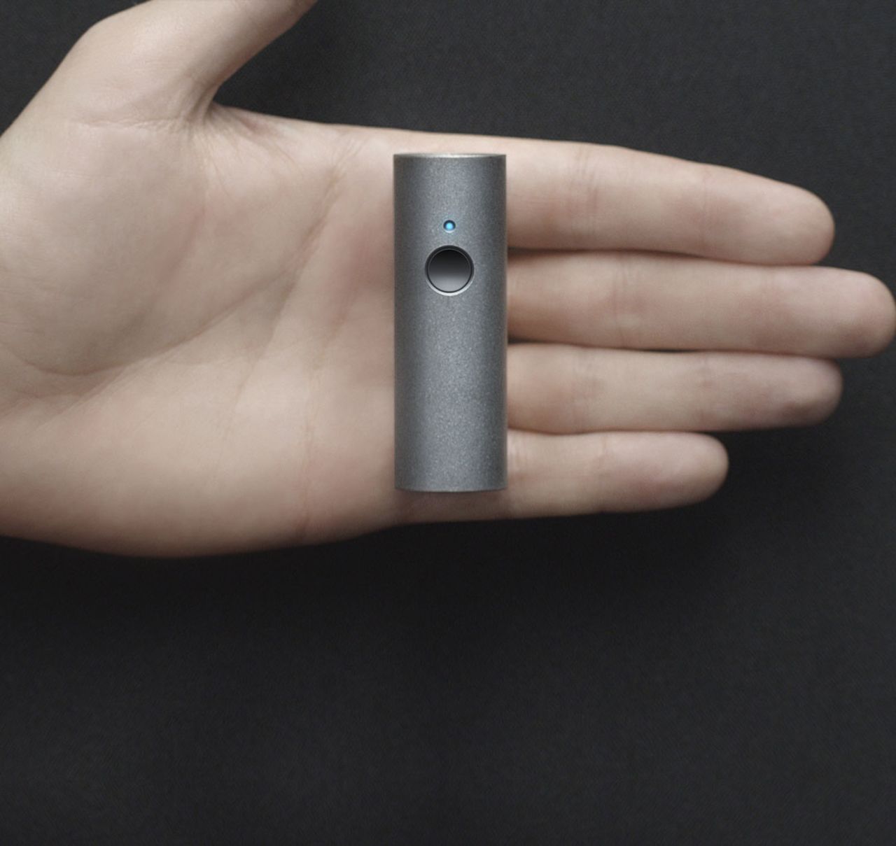The Atmotube detects hundreds of dangerous airborne impurities.