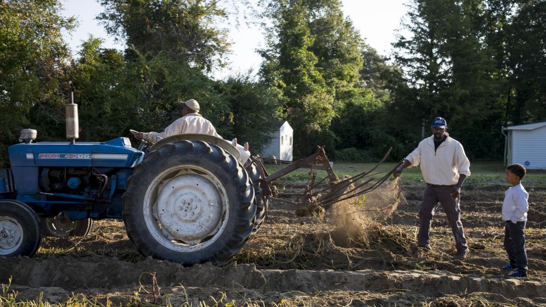 Top 10 CNN Hero Rev. Richard Joyner is leading his rural North Carolina community to better health by helping young people grow and distribute fresh food.